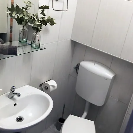 Ones 公寓 特罗吉尔